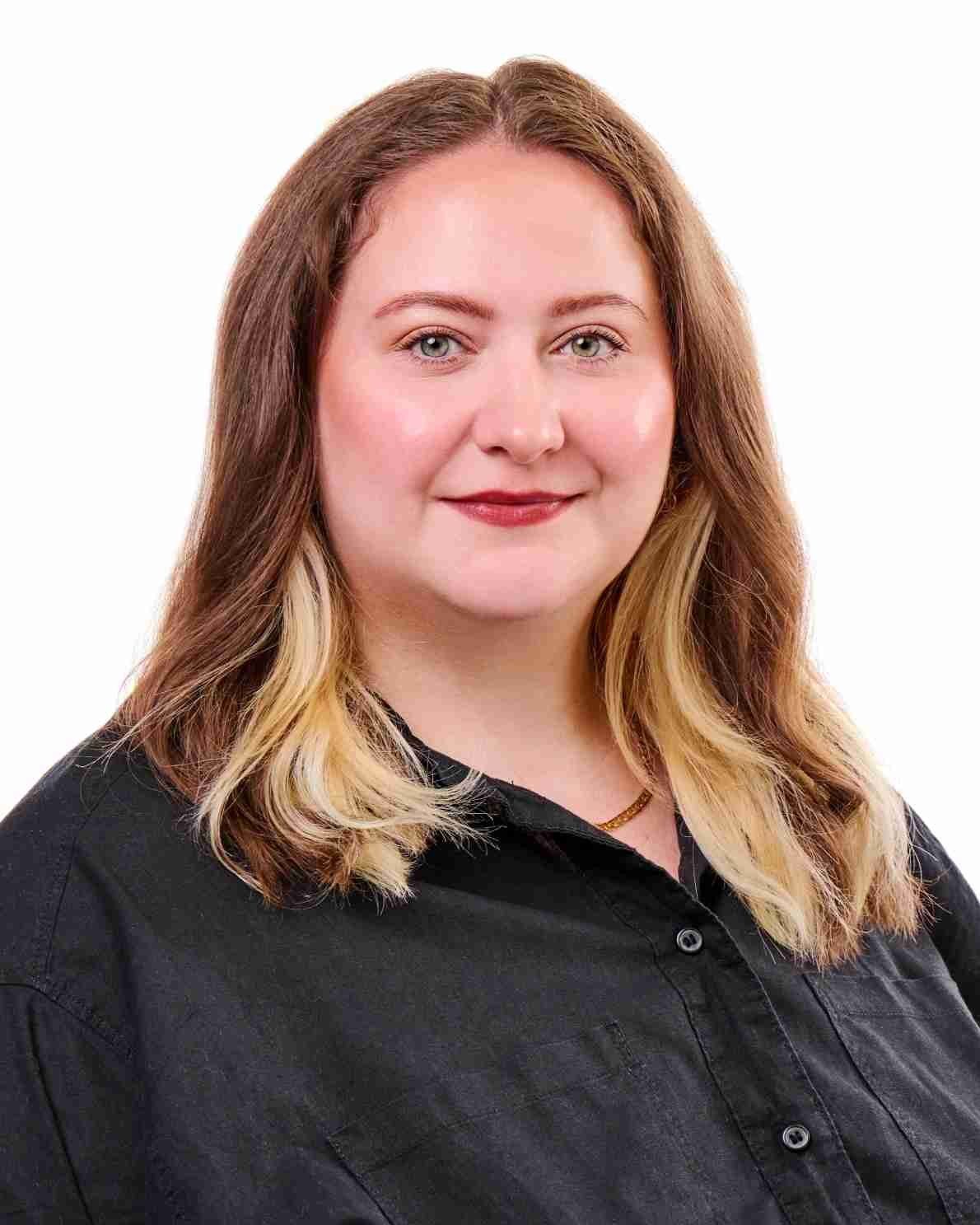 Frau Katharina Bruner